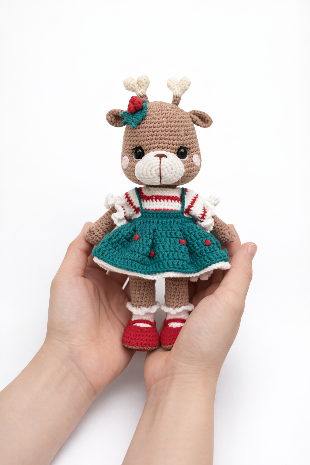 AMIGURUMI CROCHET REINDEER DOLL