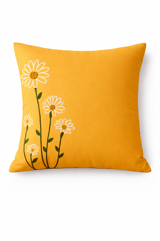 SUNLIT DAISY