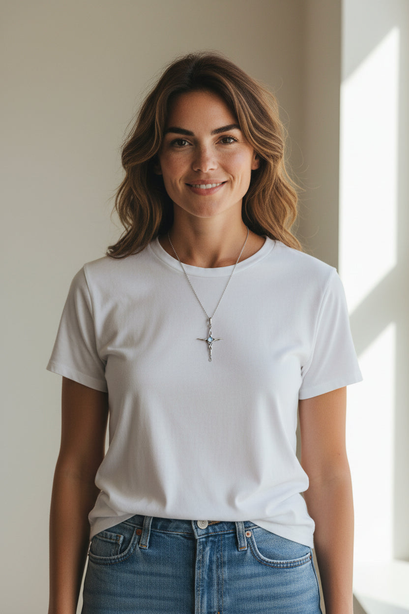 CRUXIA-PENDANT NECKLACE
